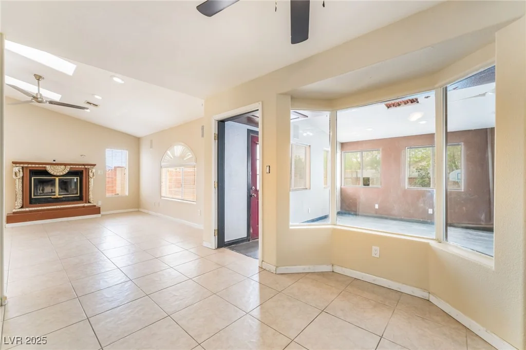 331 Erie, Las Vegas, NV 89183