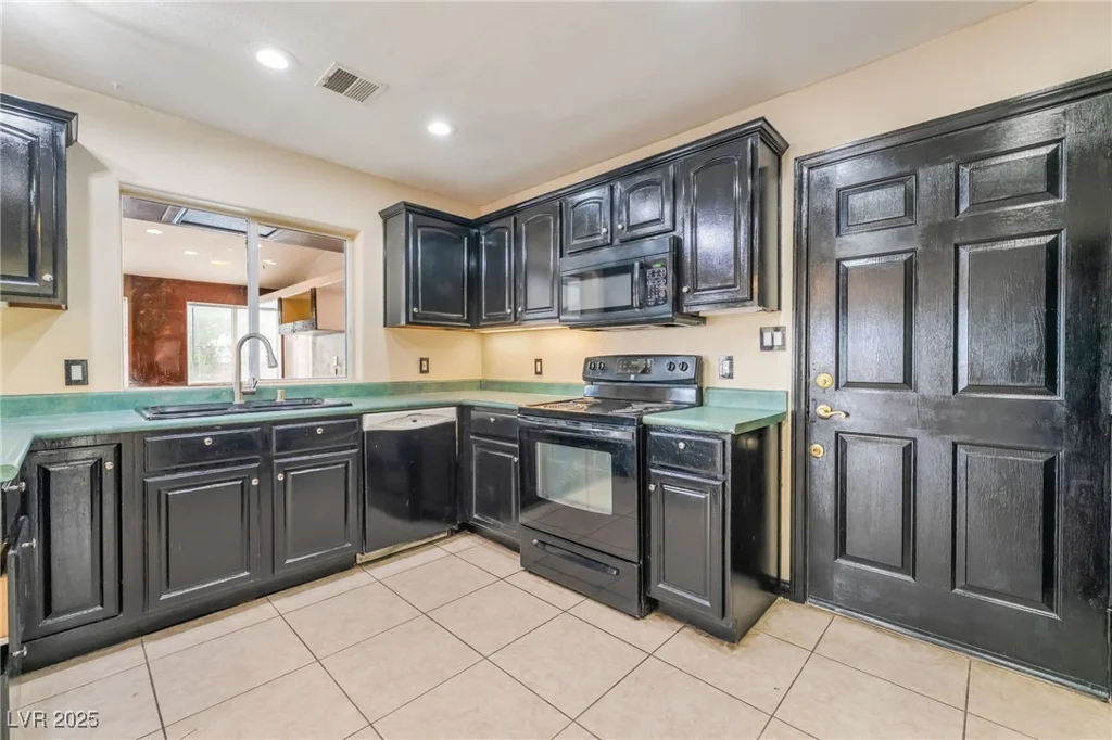 331 Erie, Las Vegas, NV 89183