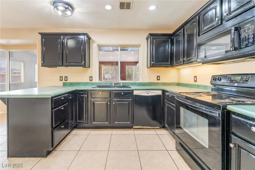 331 Erie, Las Vegas, NV 89183