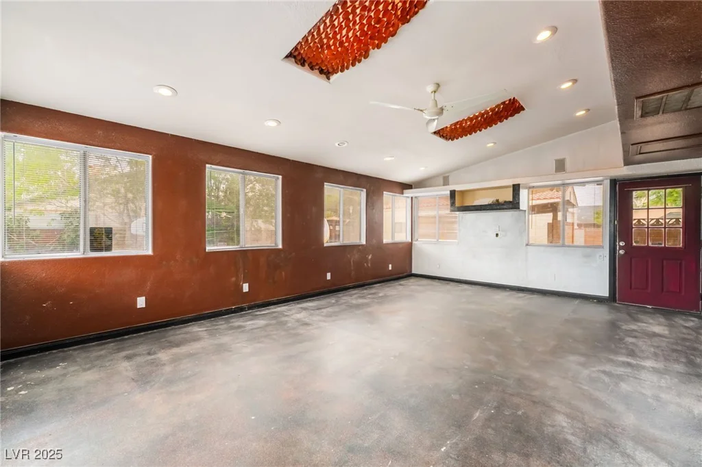 331 Erie, Las Vegas, NV 89183
