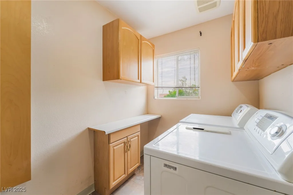 331 Erie, Las Vegas, NV 89183
