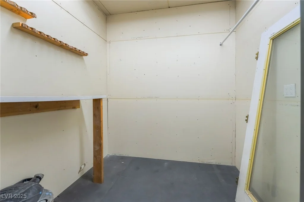 331 Erie, Las Vegas, NV 89183