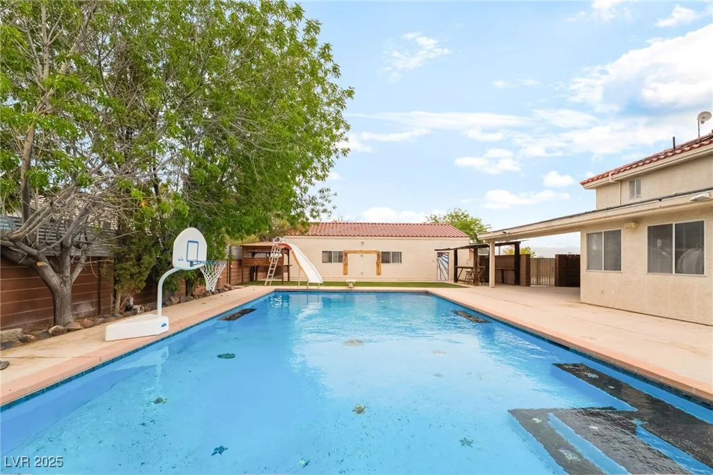 331 Erie, Las Vegas, NV 89183