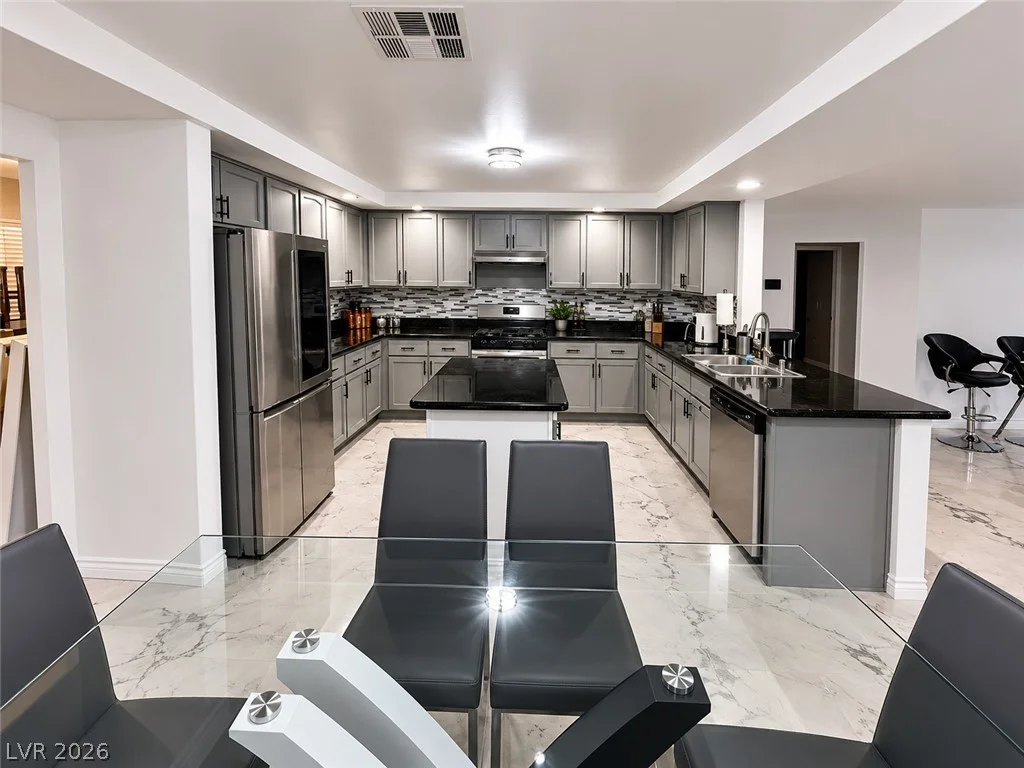 484 Fiddlehead, Las Vegas, NV 89183