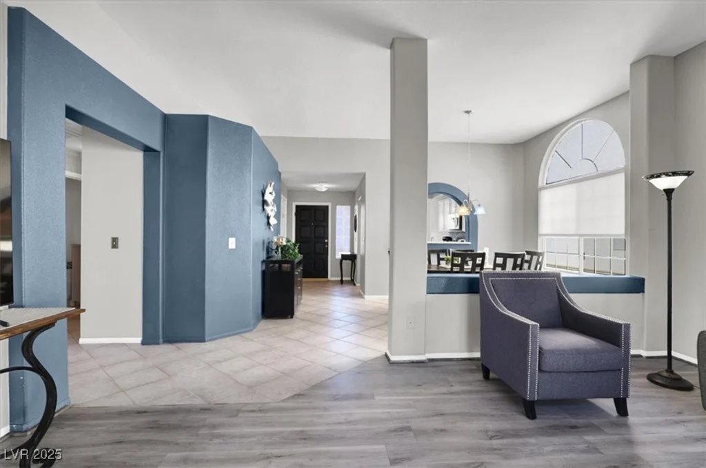 8236 Hollow Wharf, Las Vegas, NV 89128