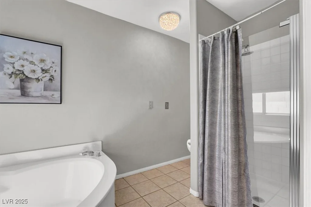 8236 Hollow Wharf, Las Vegas, NV 89128
