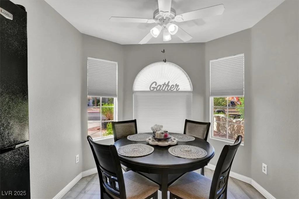 8236 Hollow Wharf, Las Vegas, NV 89128