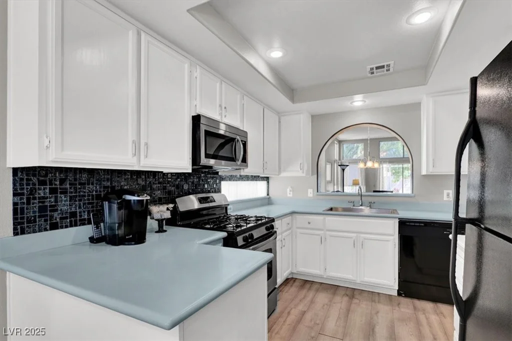 8236 Hollow Wharf, Las Vegas, NV 89128