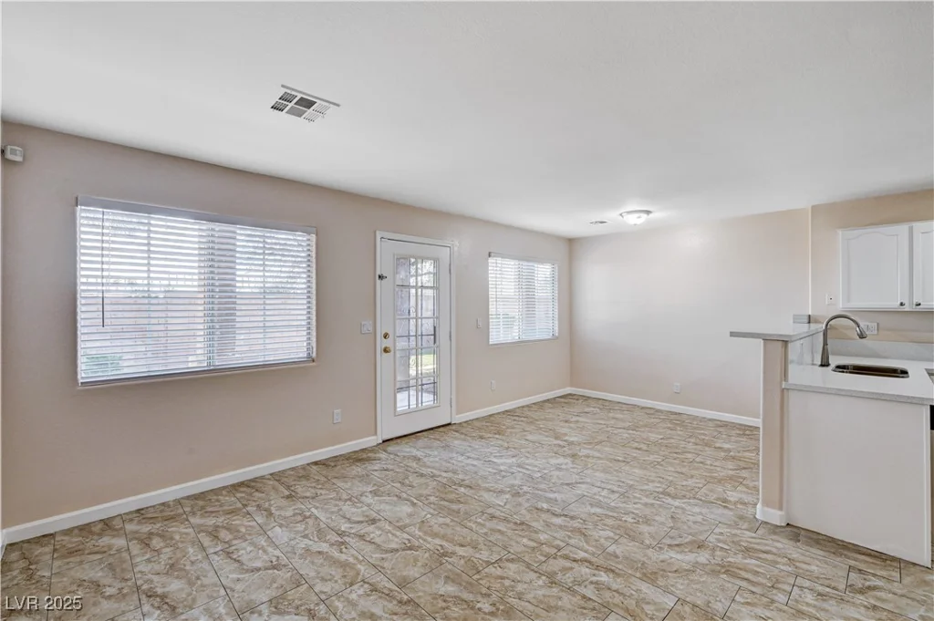 2633 Sierra Seco, Las Vegas, NV 89106
