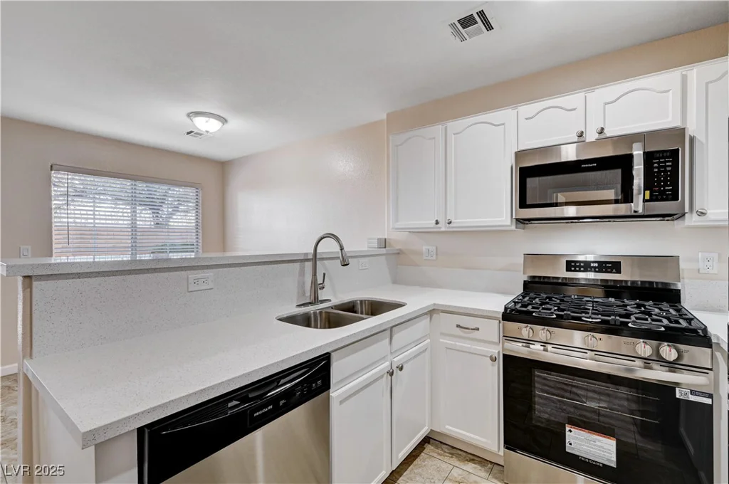 2633 Sierra Seco, Las Vegas, NV 89106