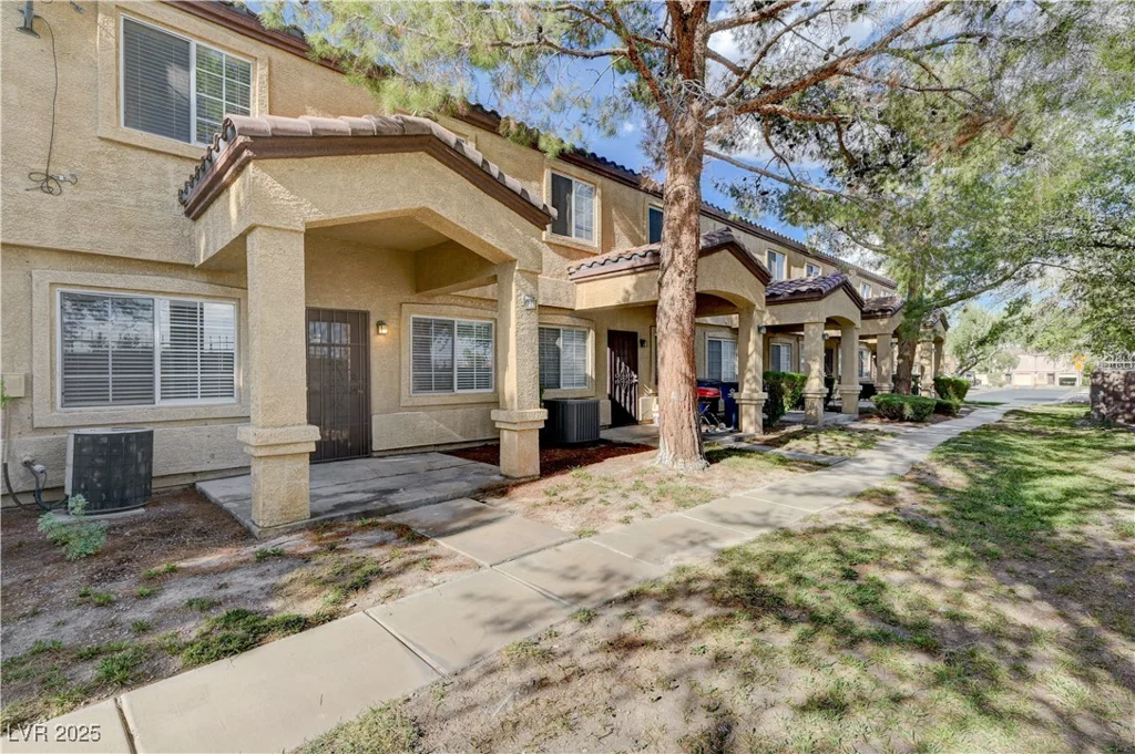 2633 Sierra Seco, Las Vegas, NV 89106