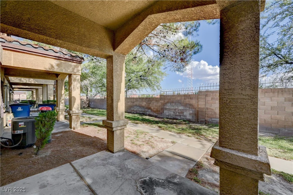 2633 Sierra Seco, Las Vegas, NV 89106