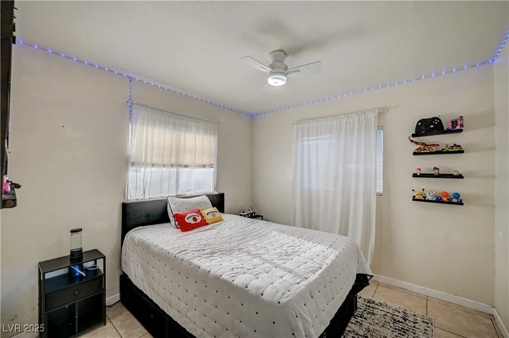 2725 Holmes, North Las Vegas, NV 89030