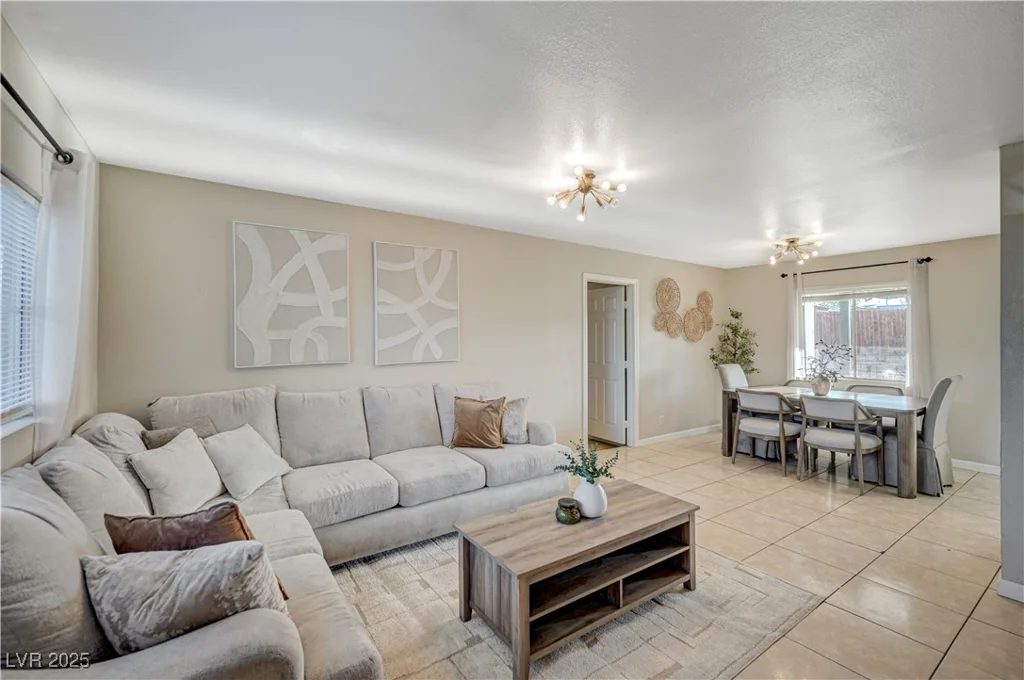 2725 Holmes, North Las Vegas, NV 89030