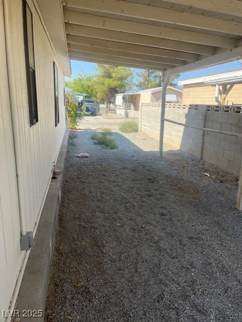 121 Tonopah, Pahrump, NV 89048