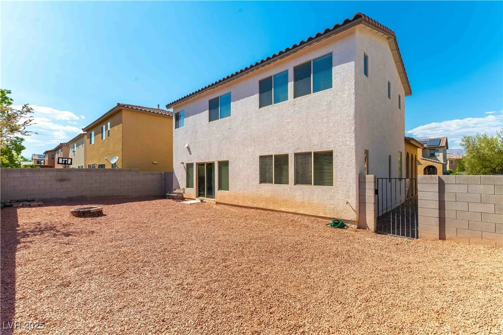 1321 Evans Canyon, North Las Vegas, NV 89031
