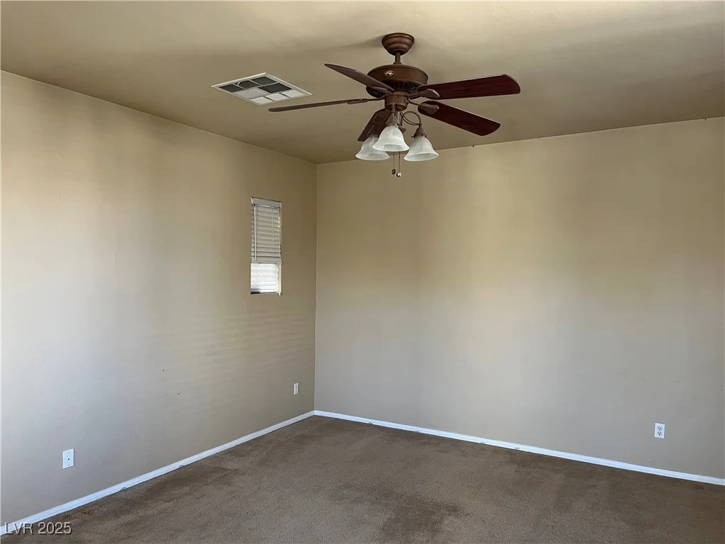2461 Brooklyn Bridge, Las Vegas, NV 89135