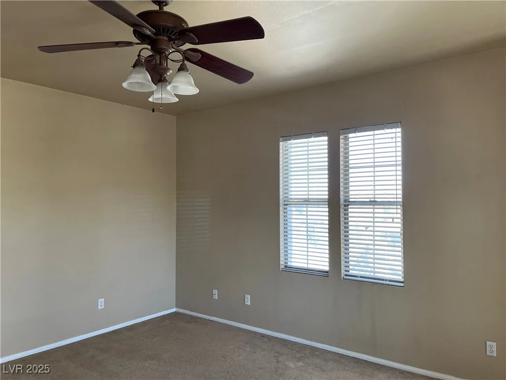 2461 Brooklyn Bridge, Las Vegas, NV 89135