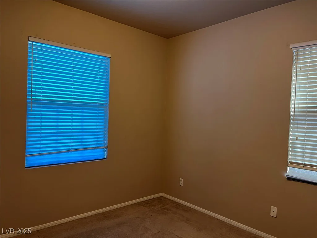 2461 Brooklyn Bridge, Las Vegas, NV 89135