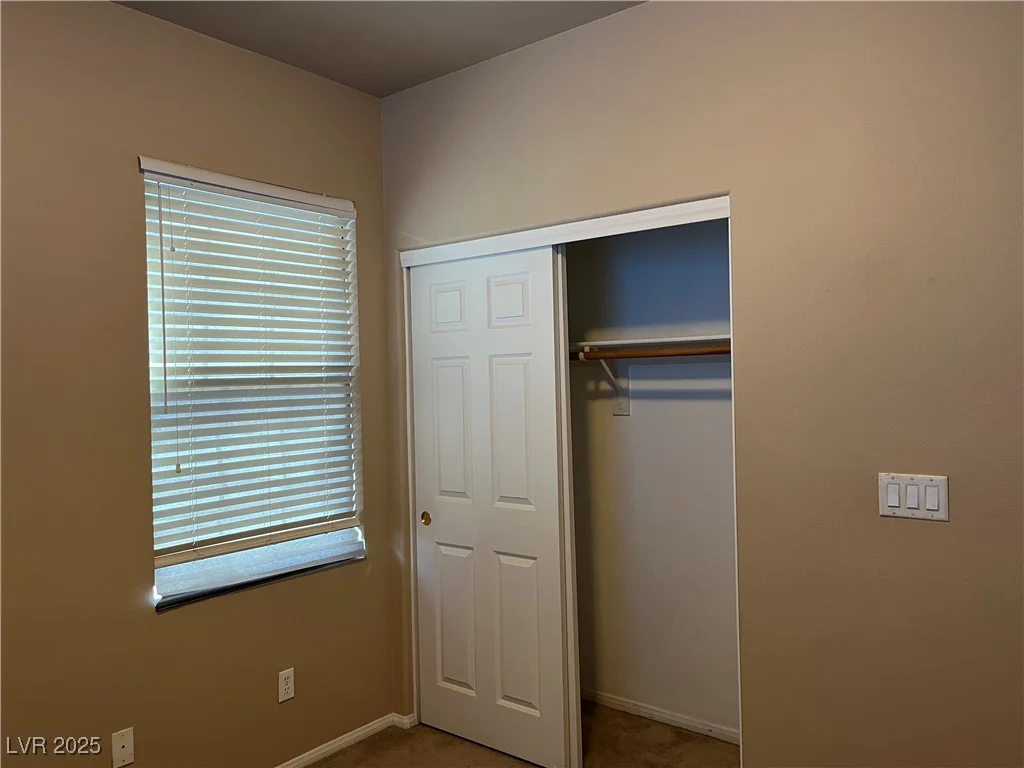 2461 Brooklyn Bridge, Las Vegas, NV 89135