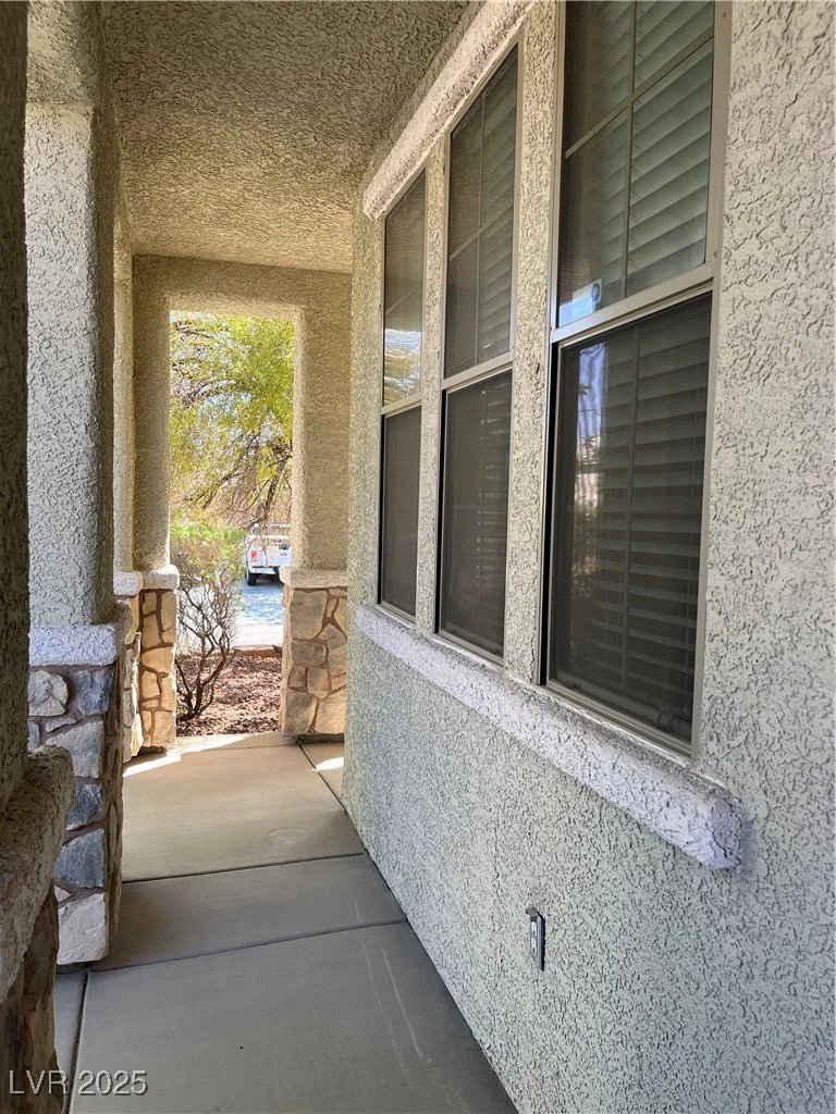 2461 Brooklyn Bridge, Las Vegas, NV 89135