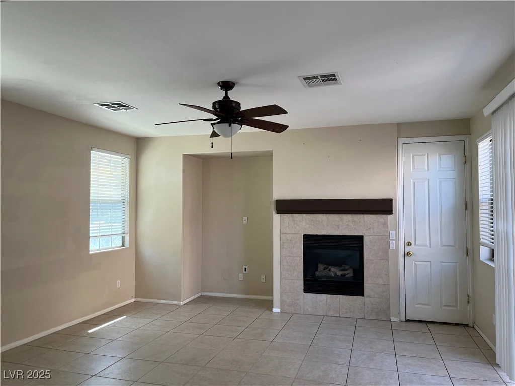 2461 Brooklyn Bridge, Las Vegas, NV 89135