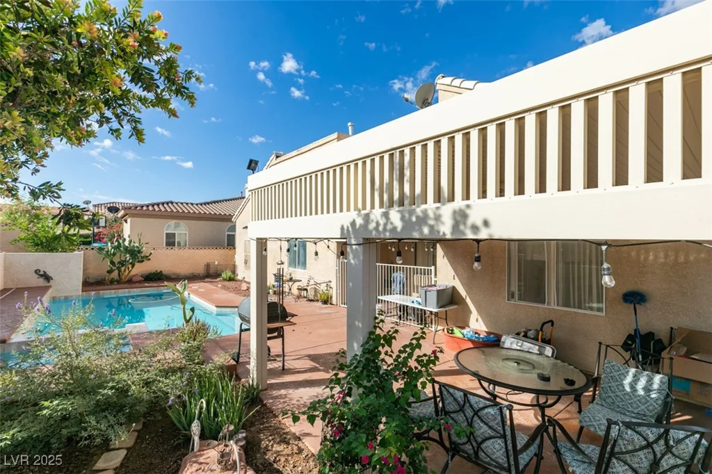 1860 Racine, Las Vegas, NV 89156