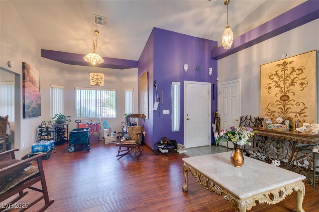 1860 Racine, Las Vegas, NV 89156