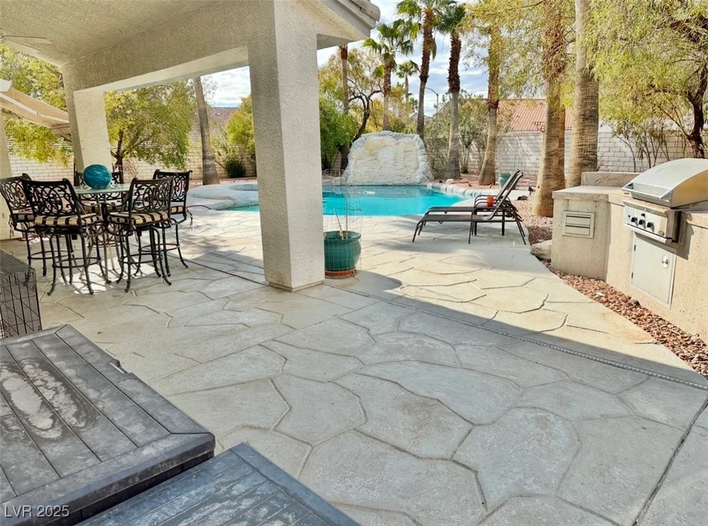 9917 ASPEN KNOLL, Las Vegas, NV 89117