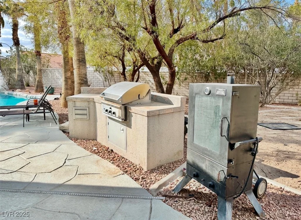 9917 ASPEN KNOLL, Las Vegas, NV 89117