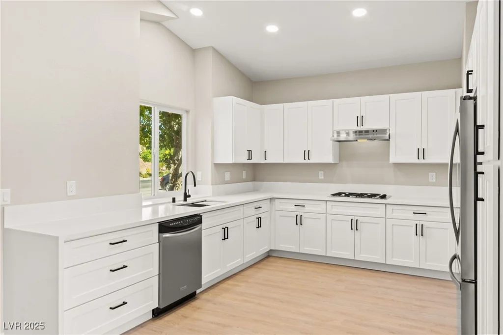 3720 Coleman, North Las Vegas, NV 89032
