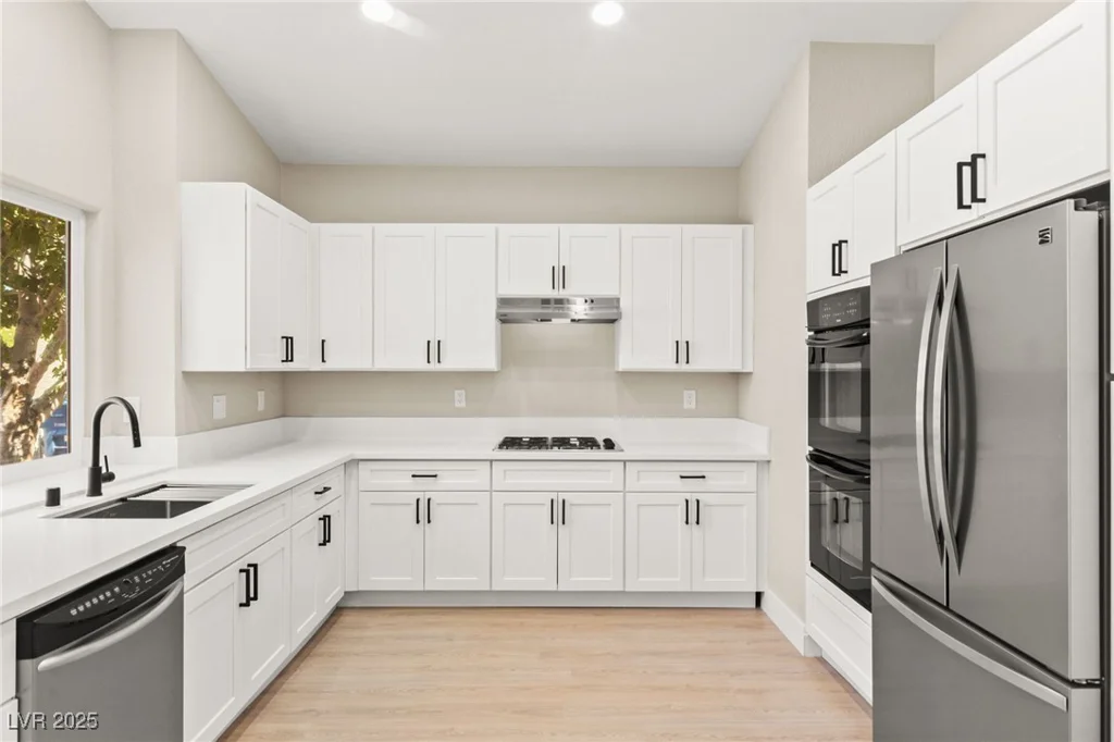 3720 Coleman, North Las Vegas, NV 89032