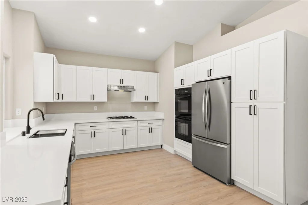 3720 Coleman, North Las Vegas, NV 89032