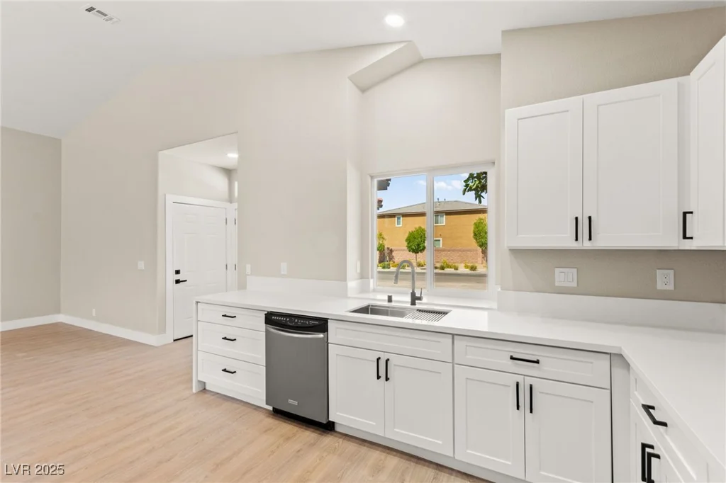 3720 Coleman, North Las Vegas, NV 89032