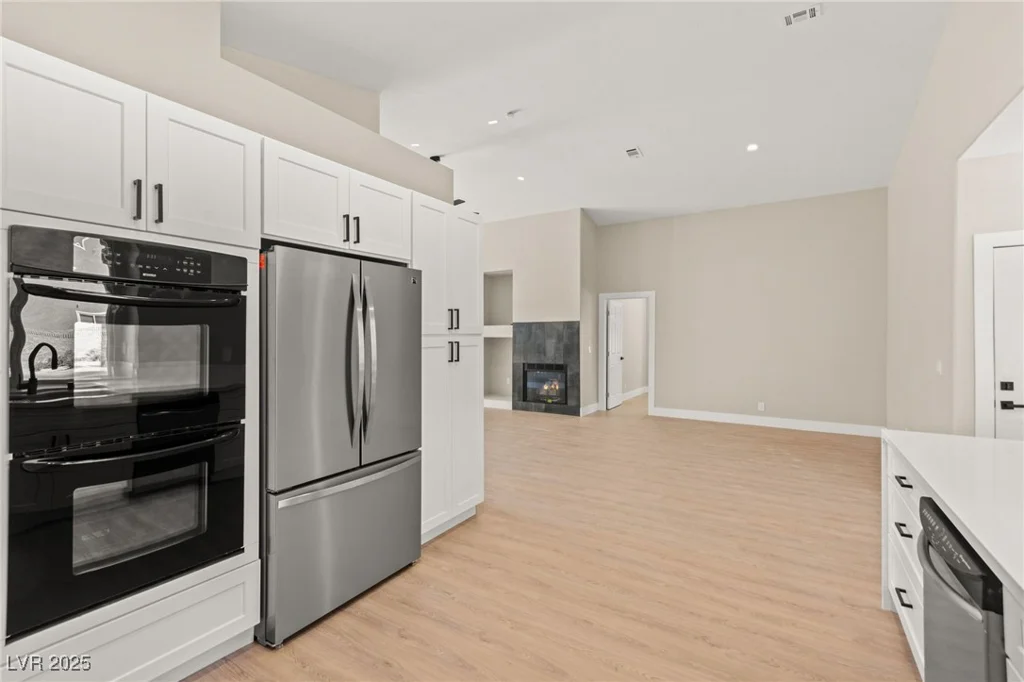 3720 Coleman, North Las Vegas, NV 89032