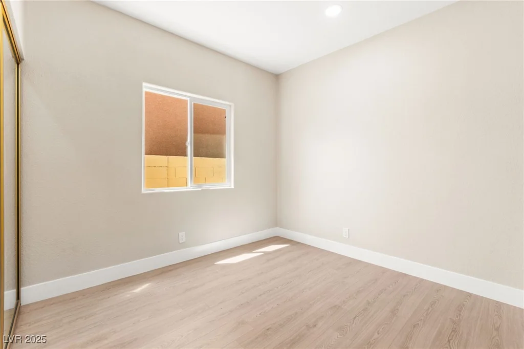 3720 Coleman, North Las Vegas, NV 89032