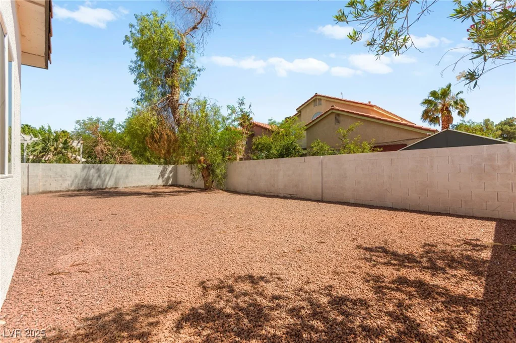 3720 Coleman, North Las Vegas, NV 89032