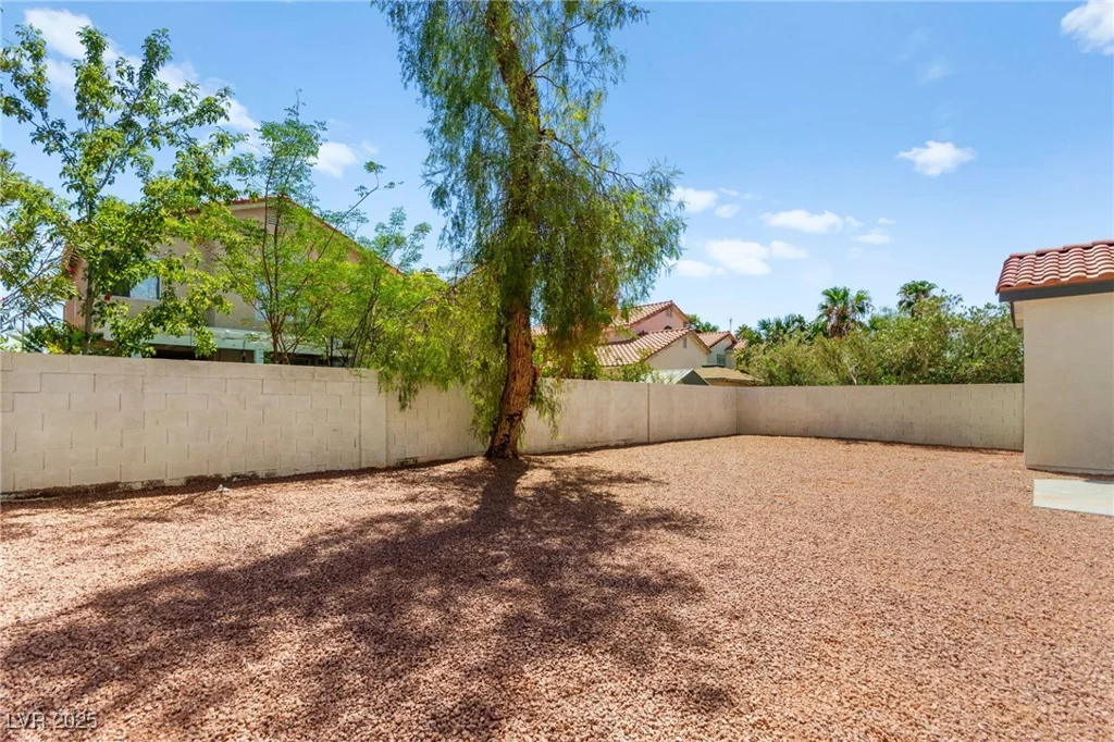 3720 Coleman, North Las Vegas, NV 89032