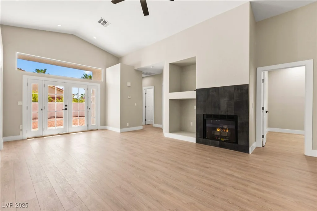 3720 Coleman, North Las Vegas, NV 89032