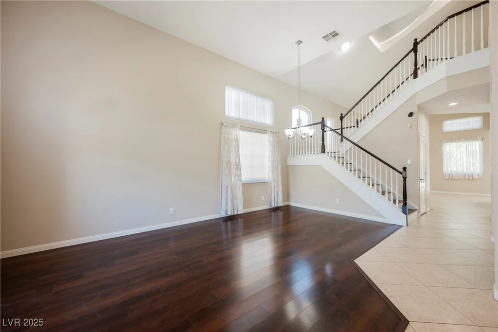 8609 Mirada Del Sol, Las Vegas, NV 89128