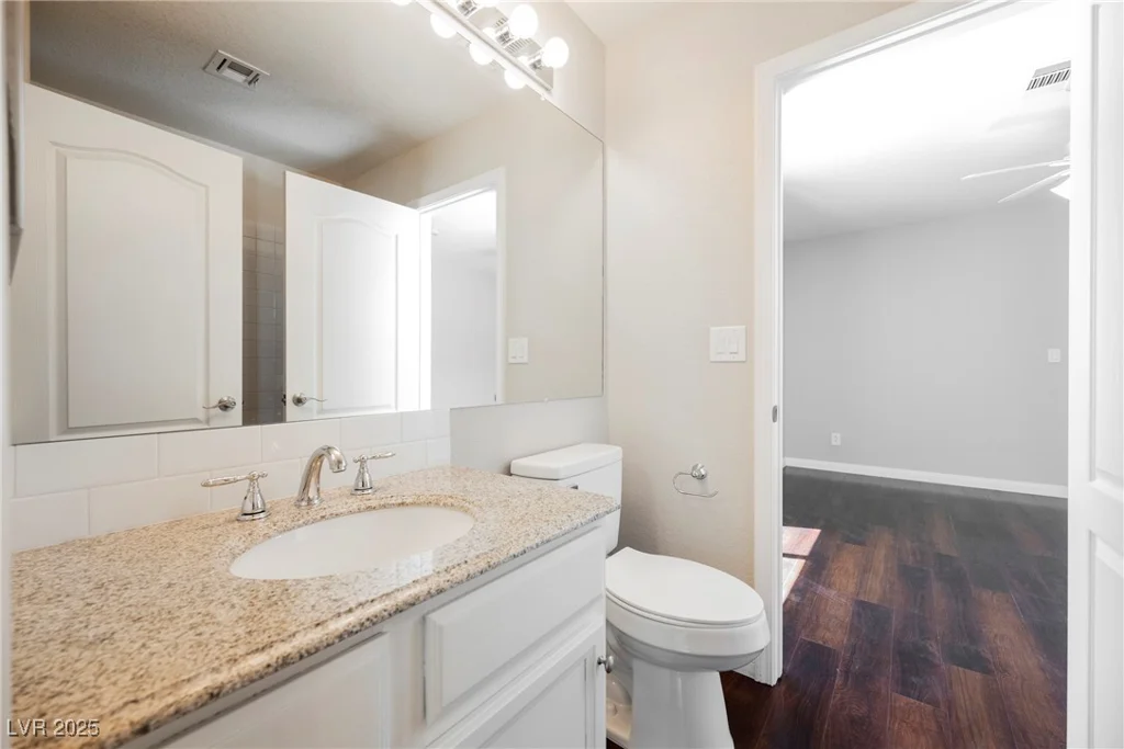 8609 Mirada Del Sol, Las Vegas, NV 89128