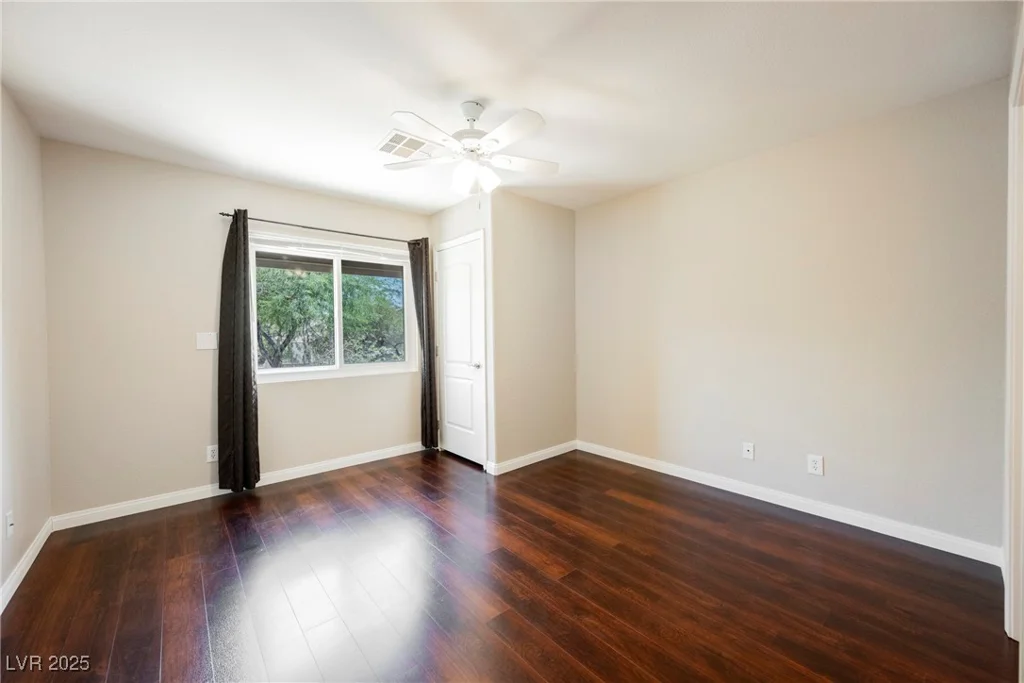 8609 Mirada Del Sol, Las Vegas, NV 89128