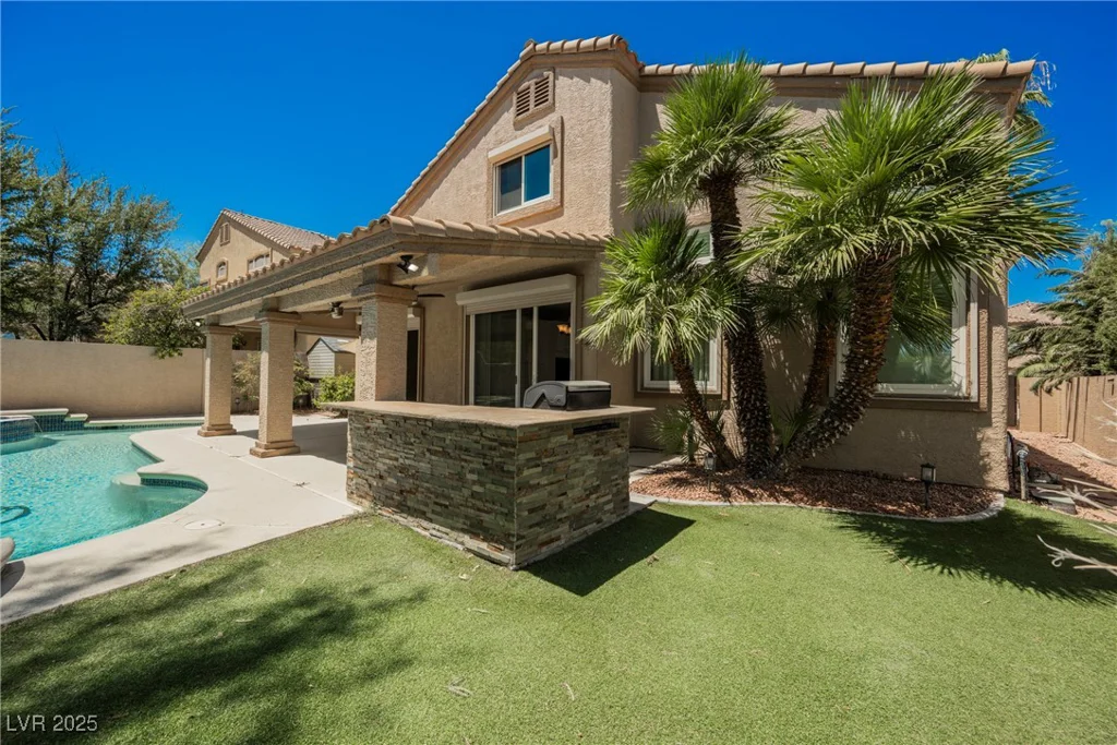 8609 Mirada Del Sol, Las Vegas, NV 89128