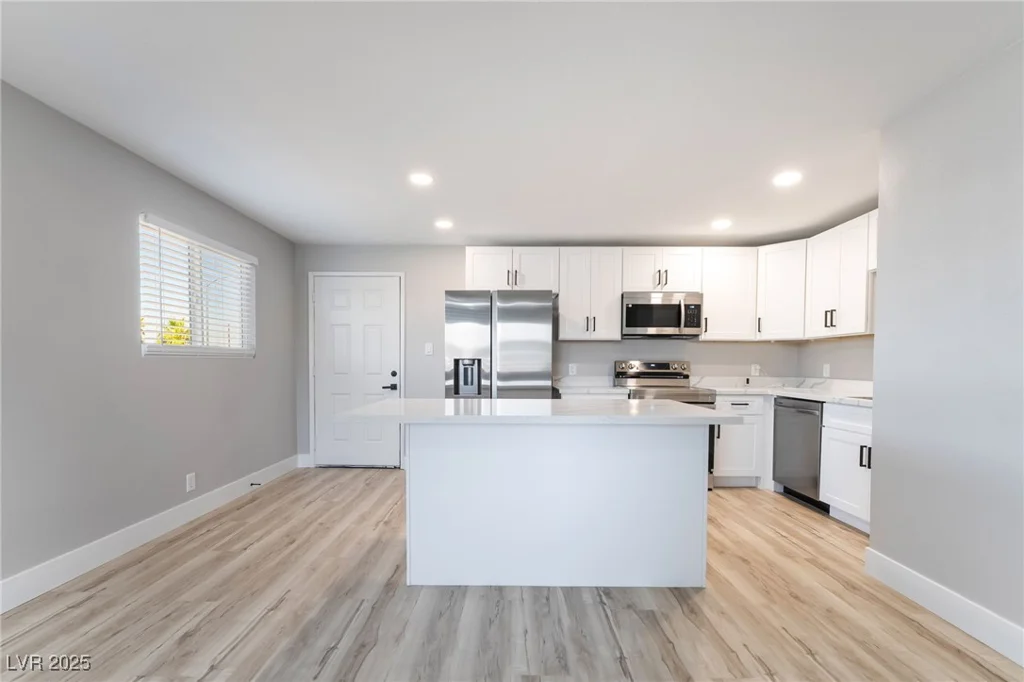 1400 Chestnut, Henderson, NV 89011