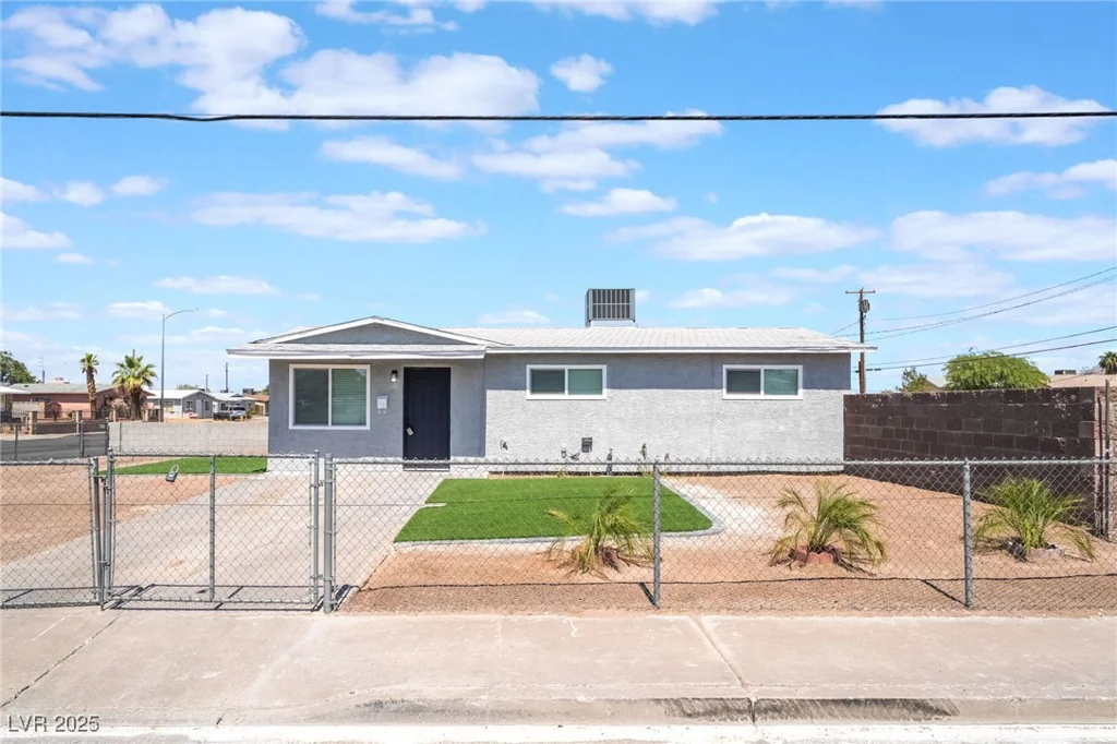 1400 Chestnut, Henderson, NV 89011