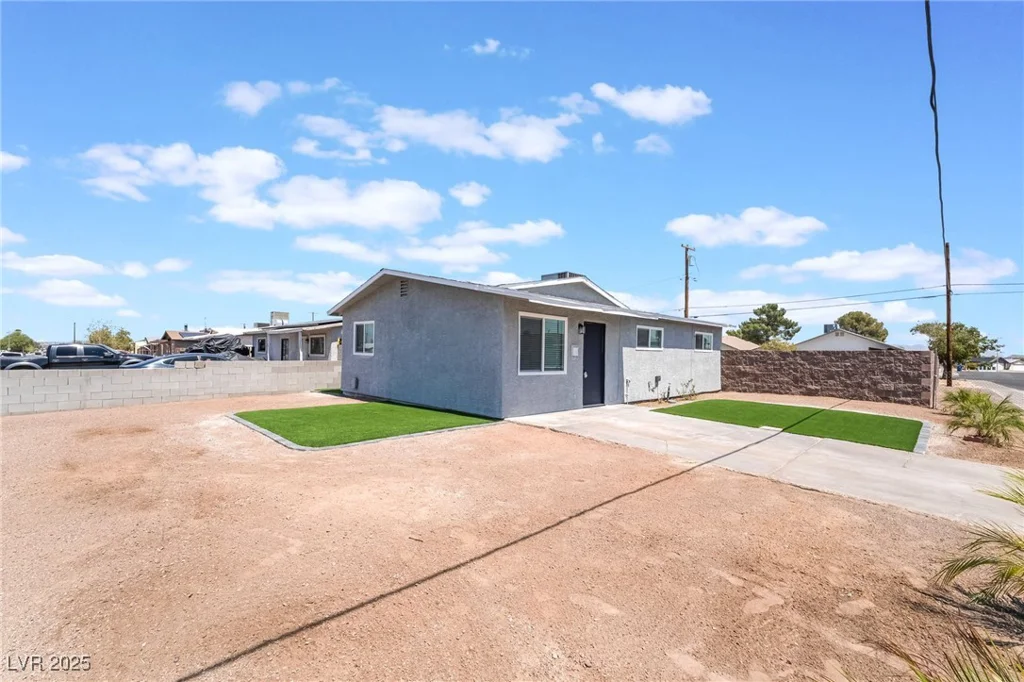 1400 Chestnut, Henderson, NV 89011