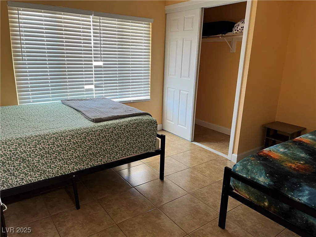 2273 Toiyabe, Las Vegas, NV 89156