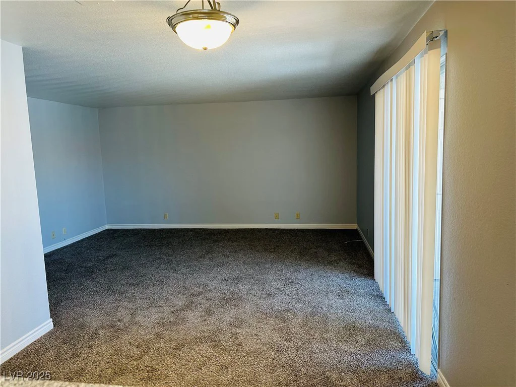 5080 Indian River, Las Vegas, NV 89103