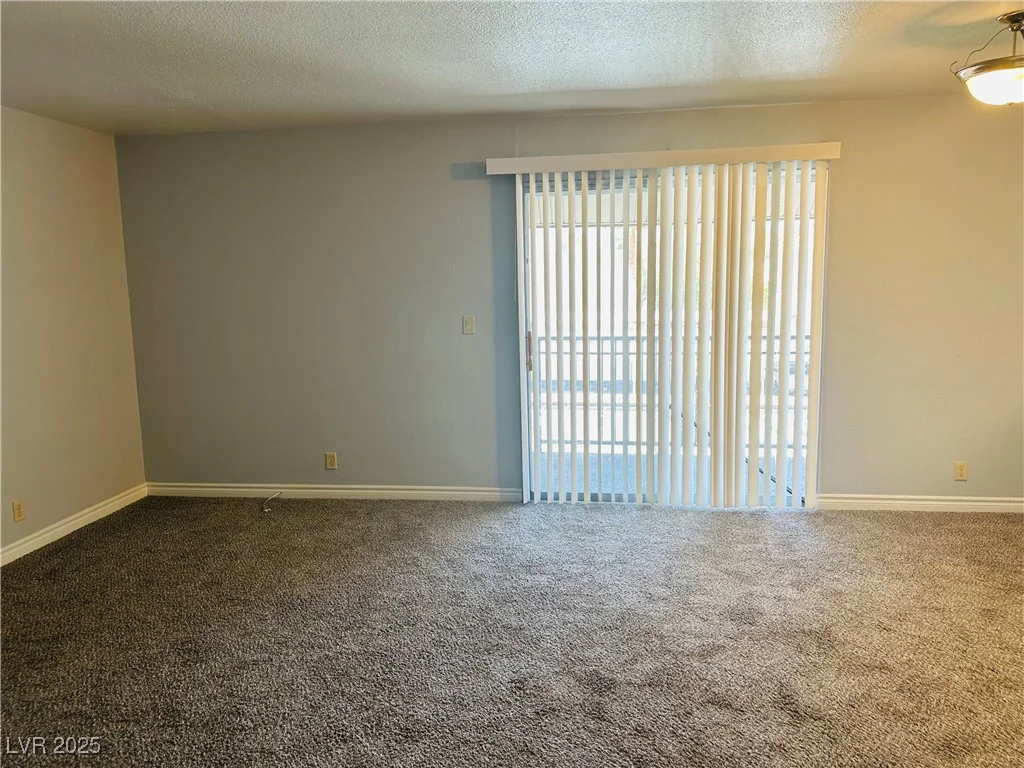 5080 Indian River, Las Vegas, NV 89103