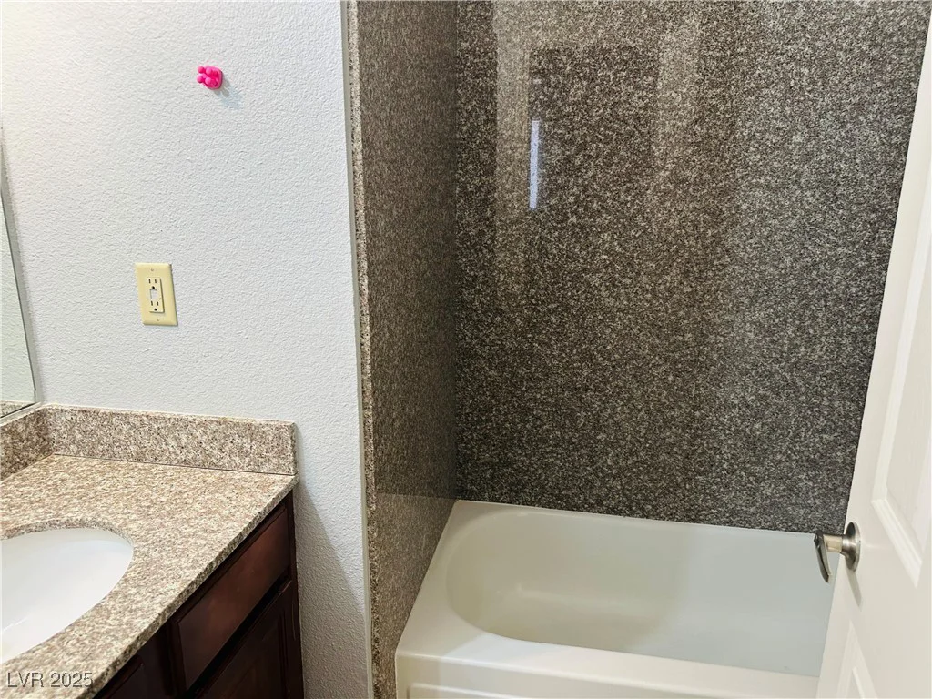 5080 Indian River, Las Vegas, NV 89103